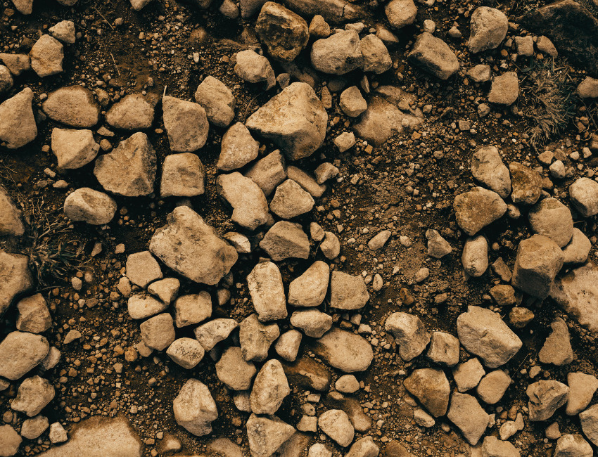 8 solusi efektif grounding sulit atasi tanah berbatu dan berpasir plasma gem grounding enhancement material jasa penangkal petir dan grounding pt sempurna karya esa